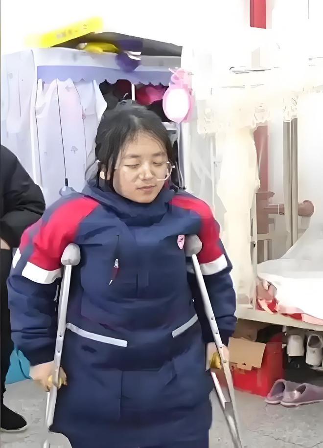 才明白被父母赶出家门的小凯不冤看到玻璃娃娃621分感动全网(图15)